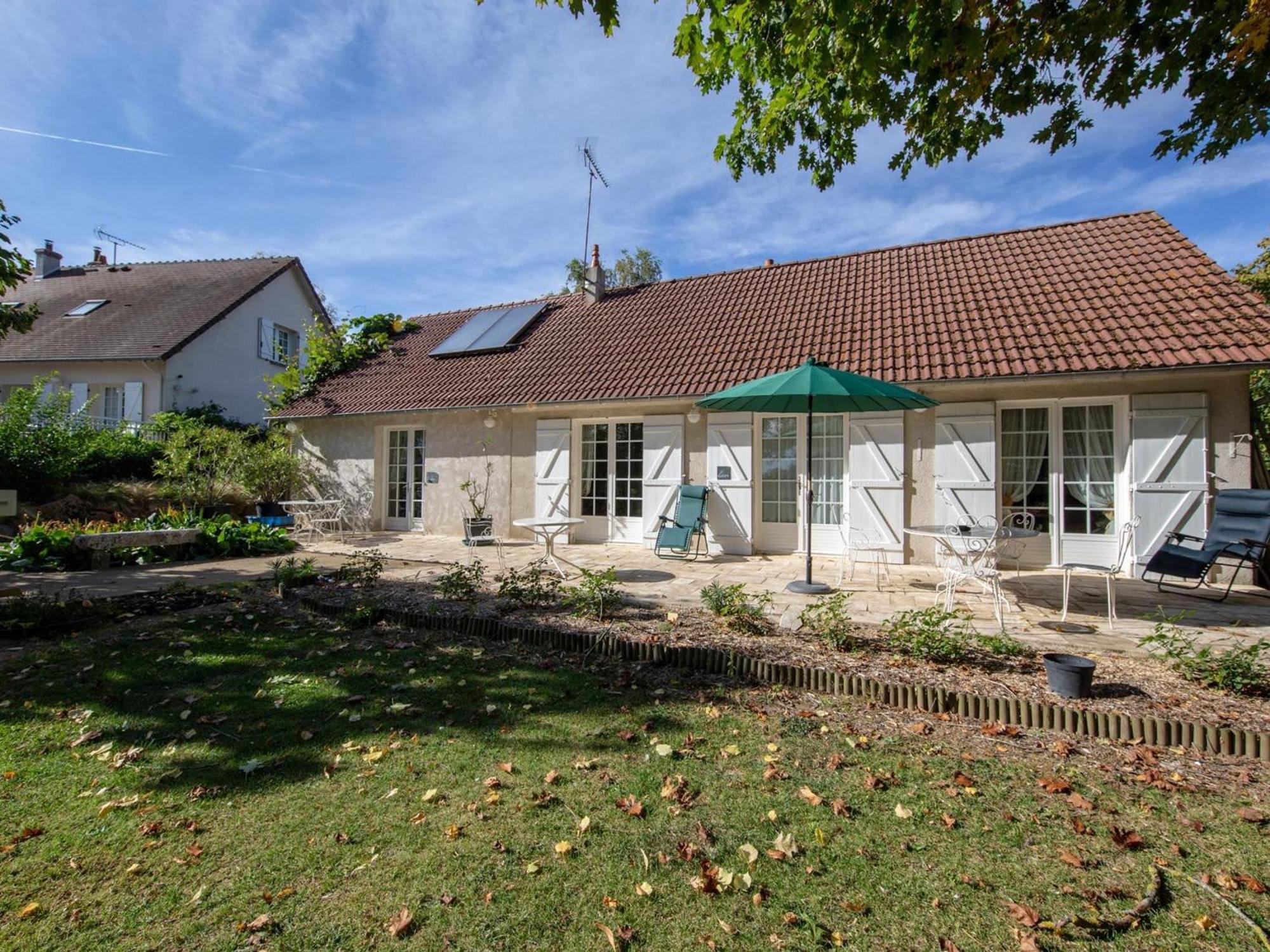 Suite Familiale Confortable Avec Wifi A Saint-Benoit-Sur-Loire, Animaux Admis - Fr-1-590-447 Exterior photo